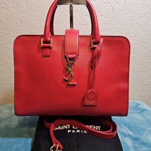 Saint Laurent Cabas Medium